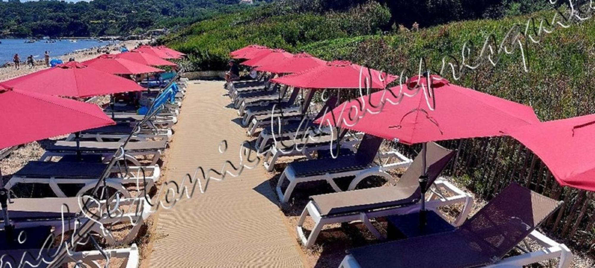 Magnifique Parc De La Presqu'Ile Avec Piscine Et Plage Face A Porquerolles ! Йер Экстерьер фото